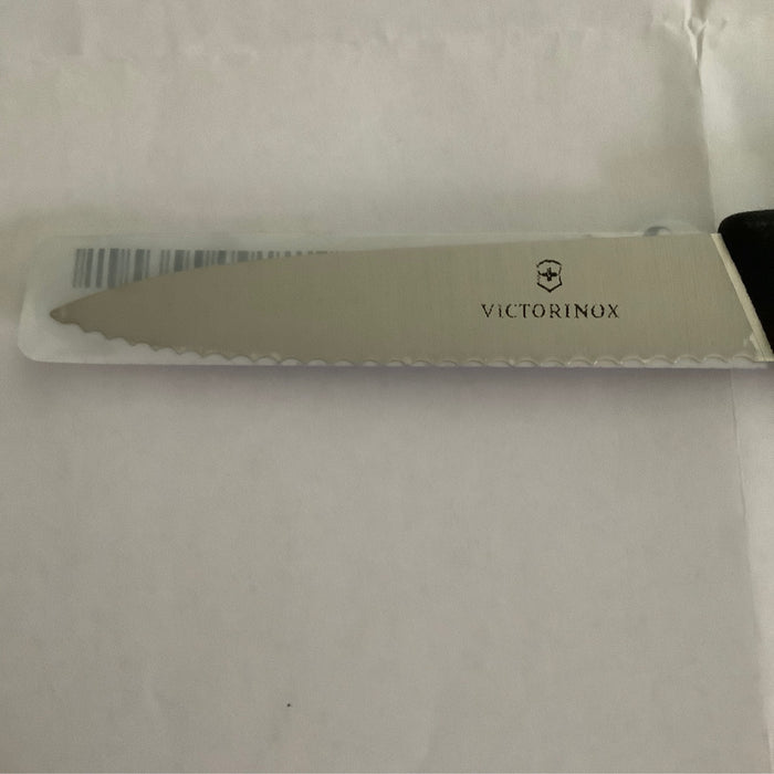 Victorinox Paring KnifeSerrated Black 6.7633